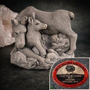 Mt St. Helens Sculptures Hand Crafted Volcanic Ash Gray Moose And Baby Figurine